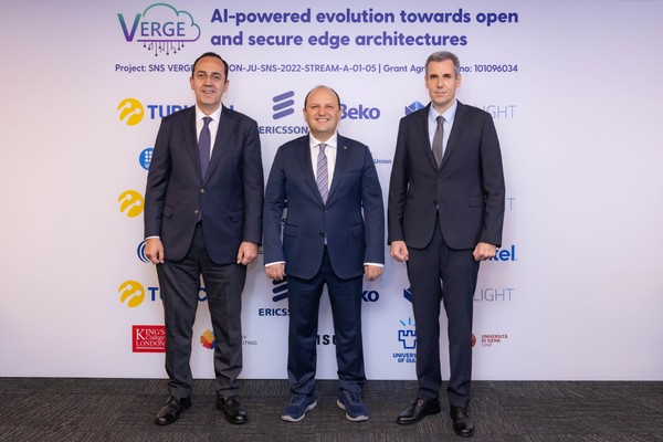 5g-ile-300-km-mesafeden-gercek-zamanli-tasarim-deneyimi-0-LQMihRLy 5G ile 300 km mesafeden gerçek zamanlı tasarım deneyimi