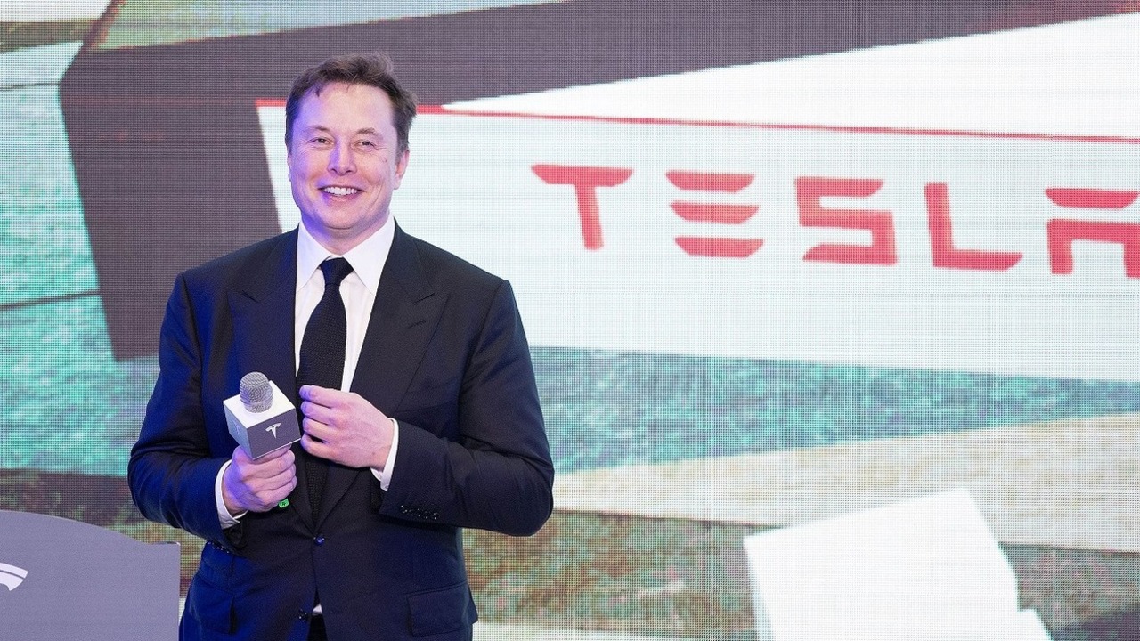 elon-musk-teslada-idare-degisikligi-yapiyor-0-kXWLmgwG Elon Musk, Tesla’da idare değişikliği yapıyor!