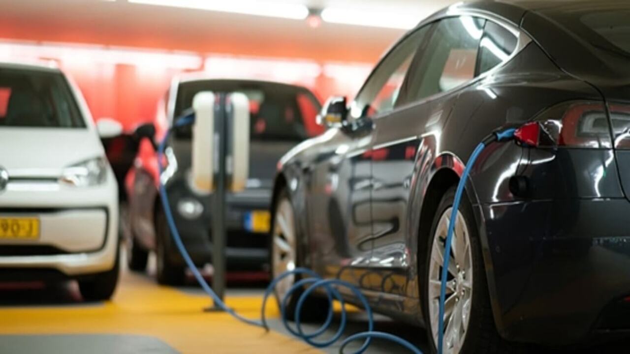 global-elektrikli-arac-satislari-tepeye-cikti-2-vgCJCrUf Global elektrikli araç satışları tepeye çıktı!