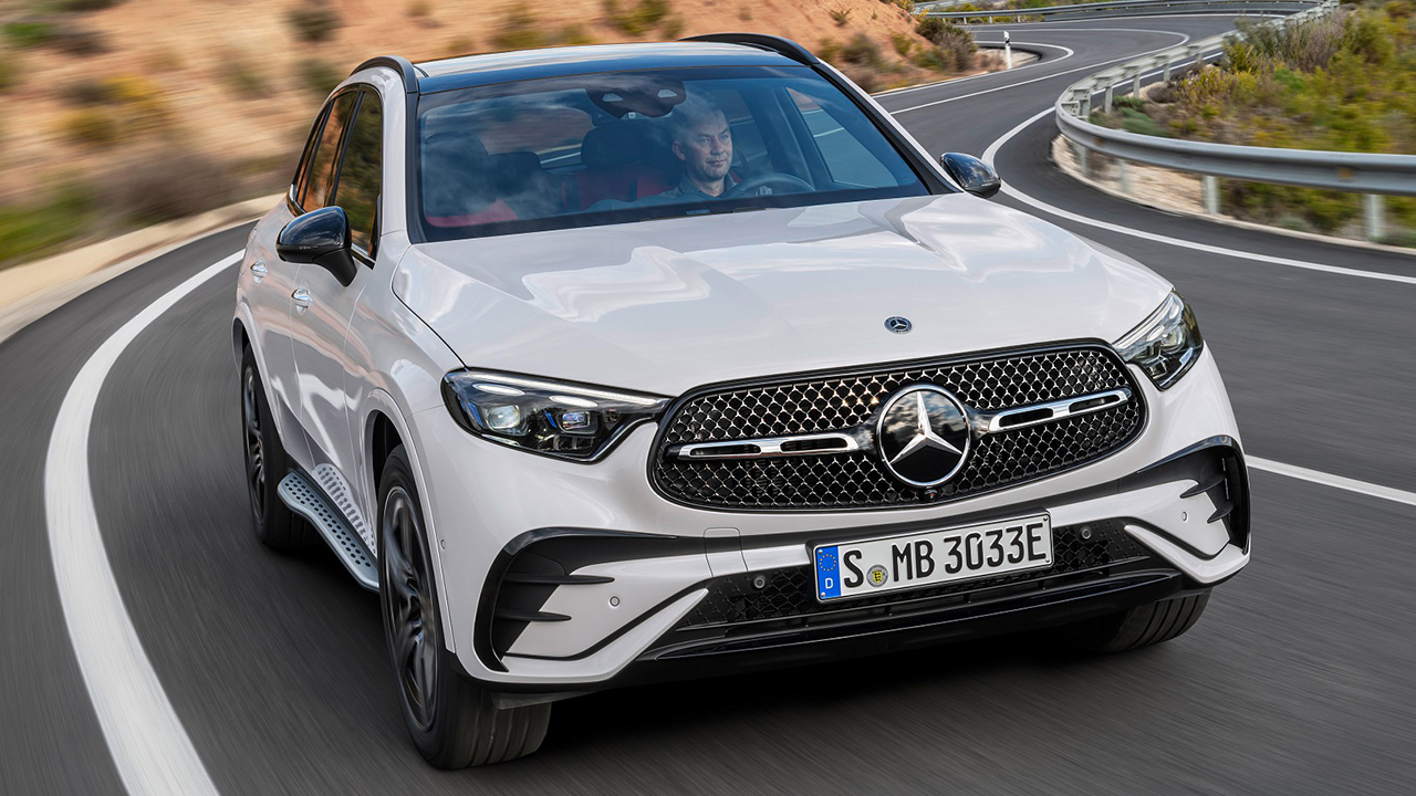 mercedes-icten-yanmali-motorlardan-vazgecmiyor-0-Y31QA3YL Mercedes, içten yanmalı motorlardan vazgeçmiyor!