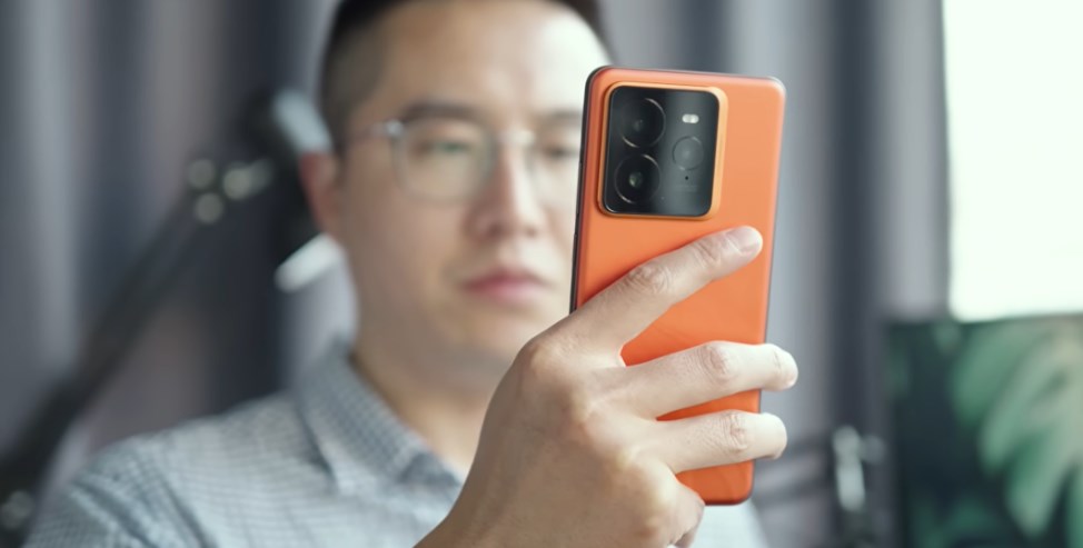 realme-gt-8-pro-galaxy-s24-ultranin-en-kiymetli-ozelliklerinden-biri-ile-geliyor-0-OcSueKDP Realme GT 8 Pro, Galaxy S24 Ultra’nın en kıymetli özelliklerinden biri ile geliyor