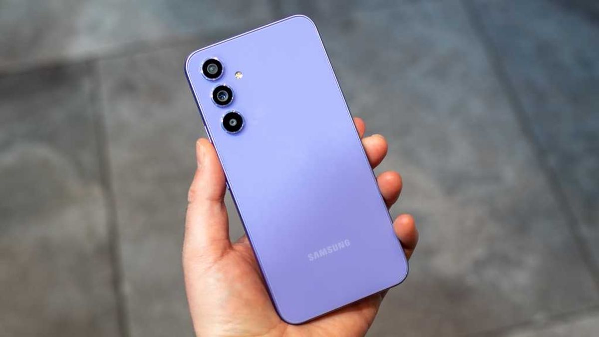 samsung-bir-modeli-icin-daha-beklenen-yamayi-yayinladi-0-JXeNi2tH Samsung bir modeli için daha beklenen yamayı yayınladı!