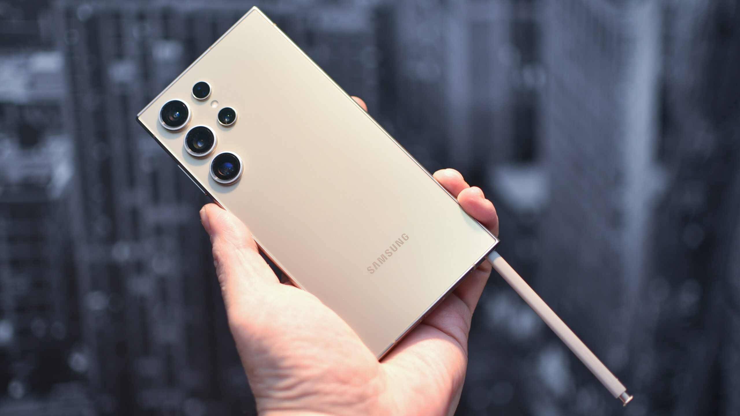 samsungdan-galaxy-s27-ultra-icin-beklenmedik-karar-0-JUXQWnaw Samsung’dan Galaxy S27 Ultra için beklenmedik karar!